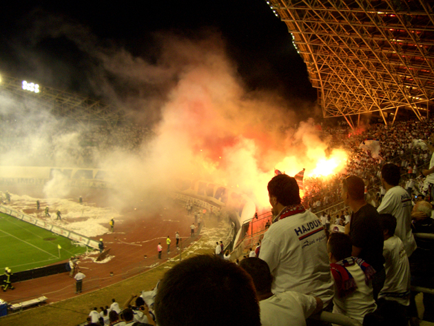 http://www.pondjumpersspain.com/wp-content/uploads/2009/06/hajduk_split_dinamo_zagreb_croatia_cup/Hajduk-Celebration-Main.jpg
