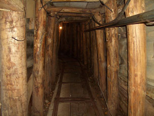 Inside the Sarajevo Tunnel