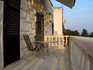Apartment 2