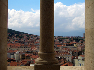Sveti Duje Bell Tower